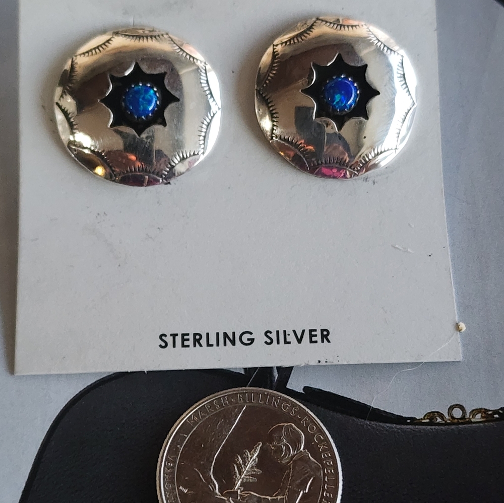 Sterling Silver Navajo Hand-made Earrings - Picture 5 of 15